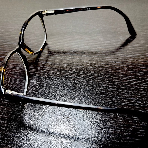 Tom Ford reading glasses - Picture 3 of 5